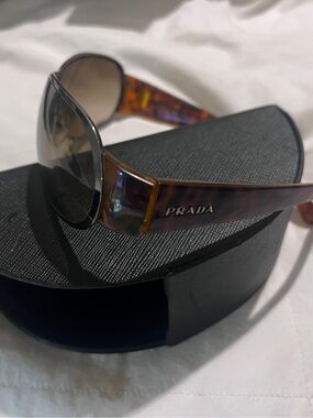 Prada Mens Tortoiseshell Sunglasses - Brown Gradient Lenses